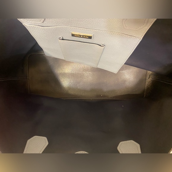 Authentic Tory Burch leather tote - Picture 3 of 7